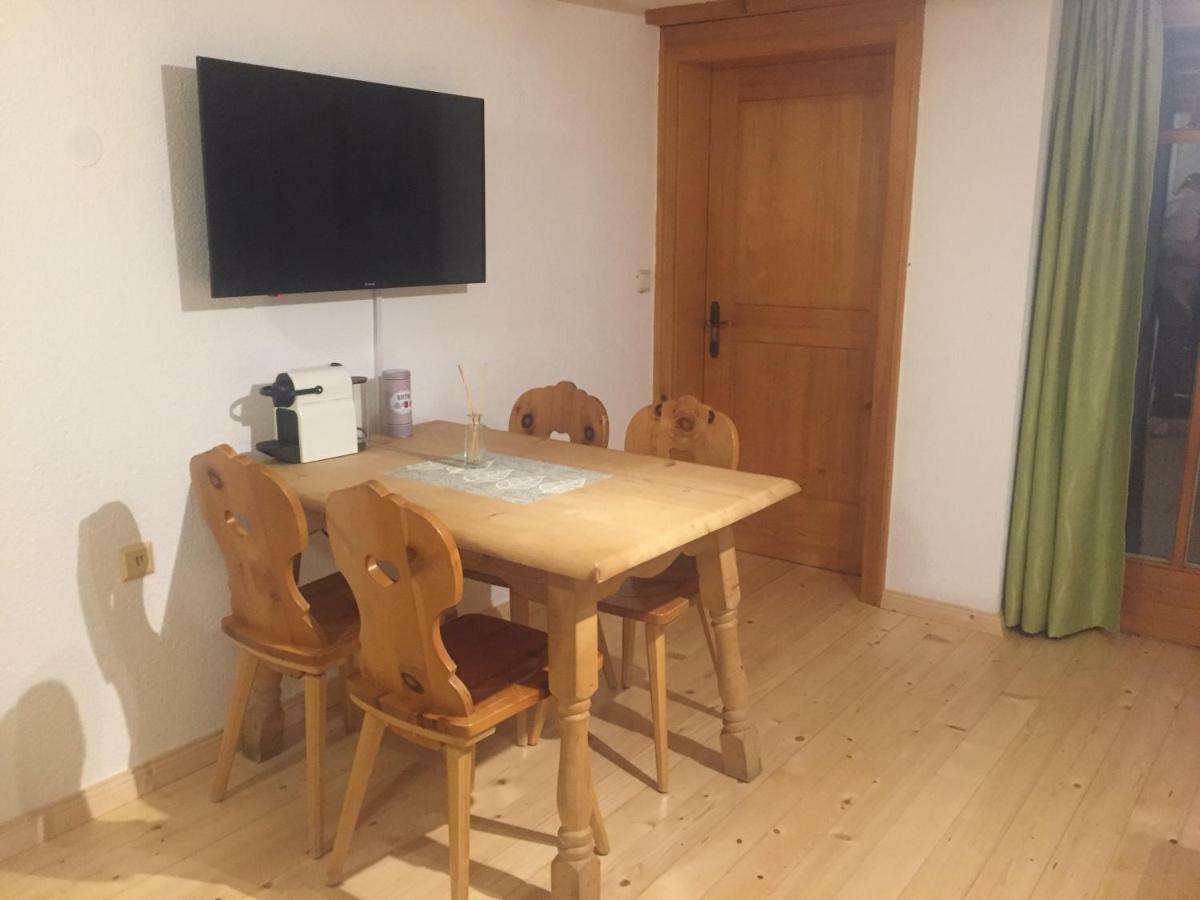 Sunnaschi Appartements - Wohnungen Oder Gesamt Als "Huette" Laterns Exterior foto